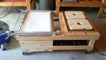 Vacuum Forming Machine